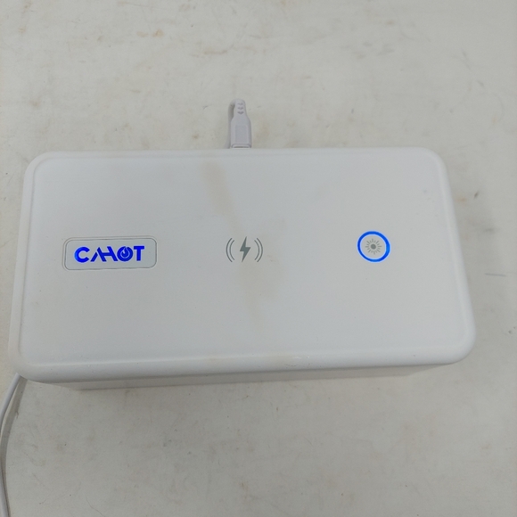 Cahot UV Light Sanitizer Portable Box Wireless Phone Charging Model UM-T20 - Picture 3 of 13